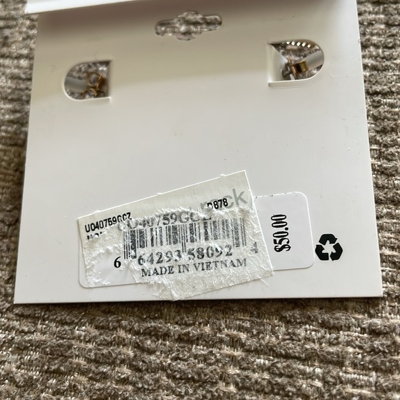 Star Earrings - Picture 3 of 5